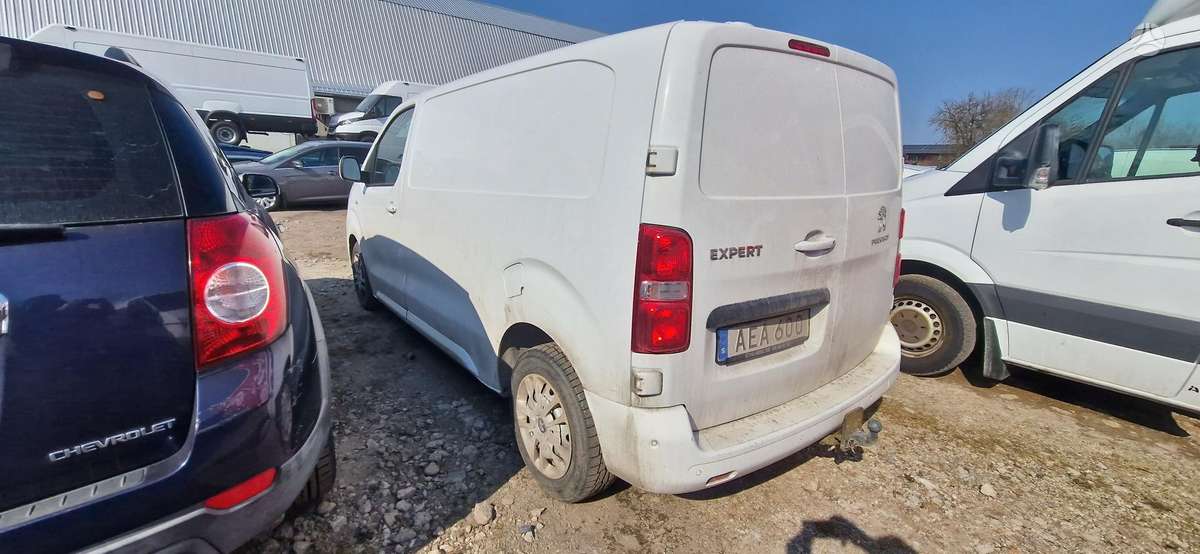 Peugeot Expert for parts. Dalimis