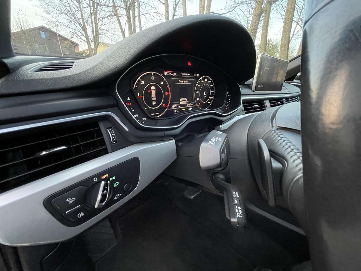 Audi A4, 2.0 l., universalas
