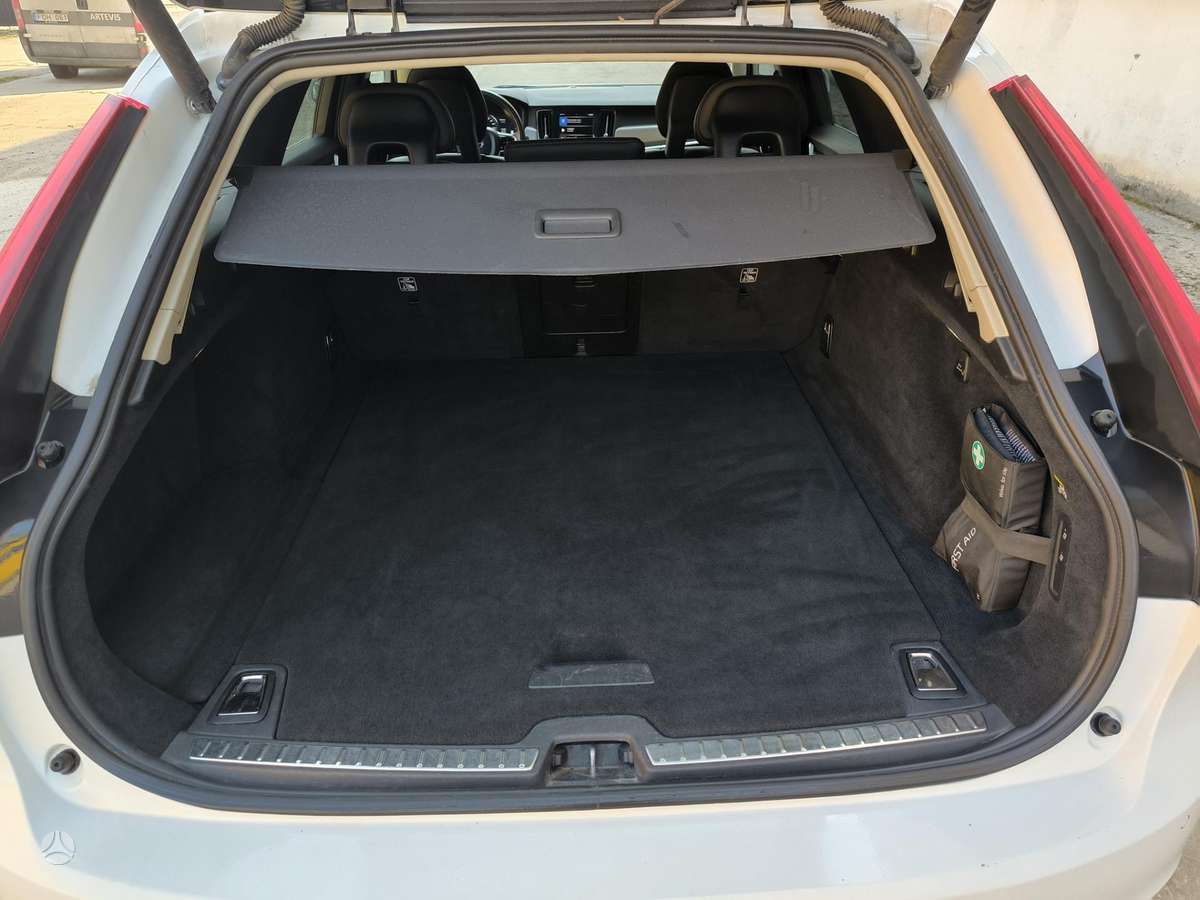 Volvo V90, 2.0 l., universalas