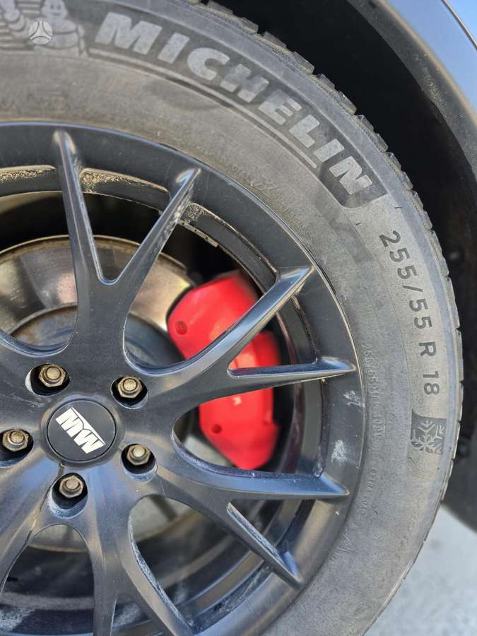 Tesla Model Y, 78 kWh, hatchback