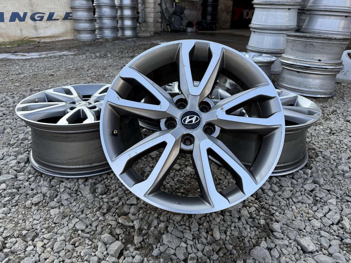 Hyundai, lengvojo lydinio, R18