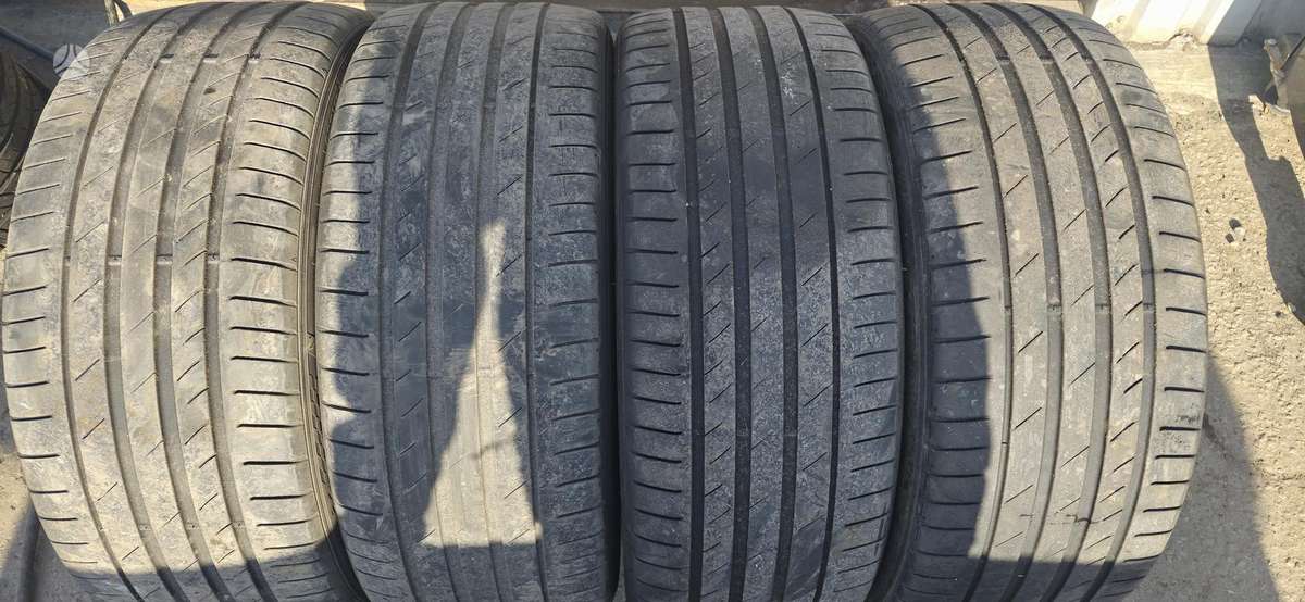 Kumho, summer 265/40 R22