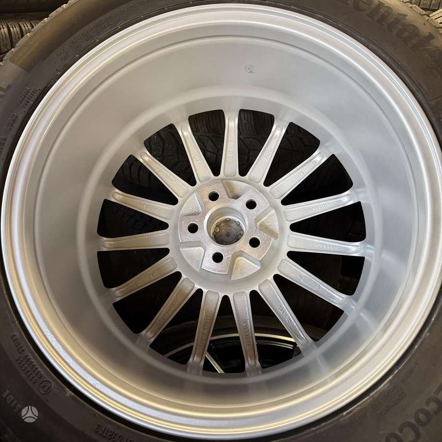 Alfa Romeo, lengvojo lydinio, R18