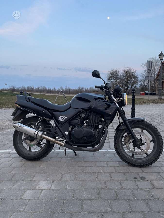 Honda CB 499cc, street / classic