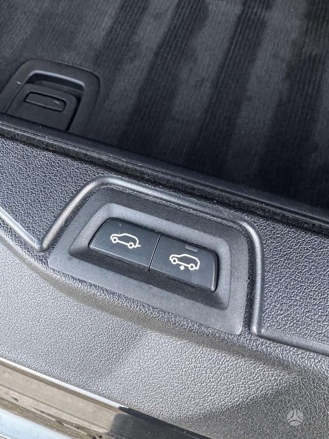 BMW X5, 3.0 l., off-road / crossover