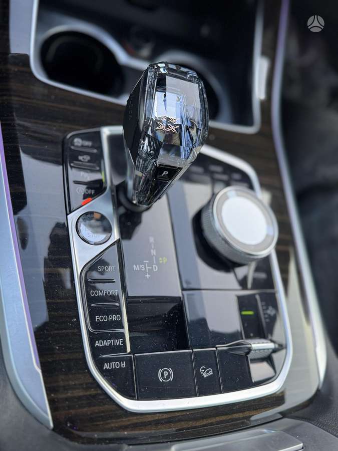 BMW X5, 3.0 l., off-road / crossover