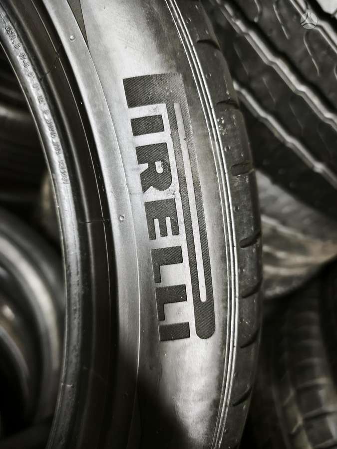 Pirelli P ZERO, летние 245/45 R20