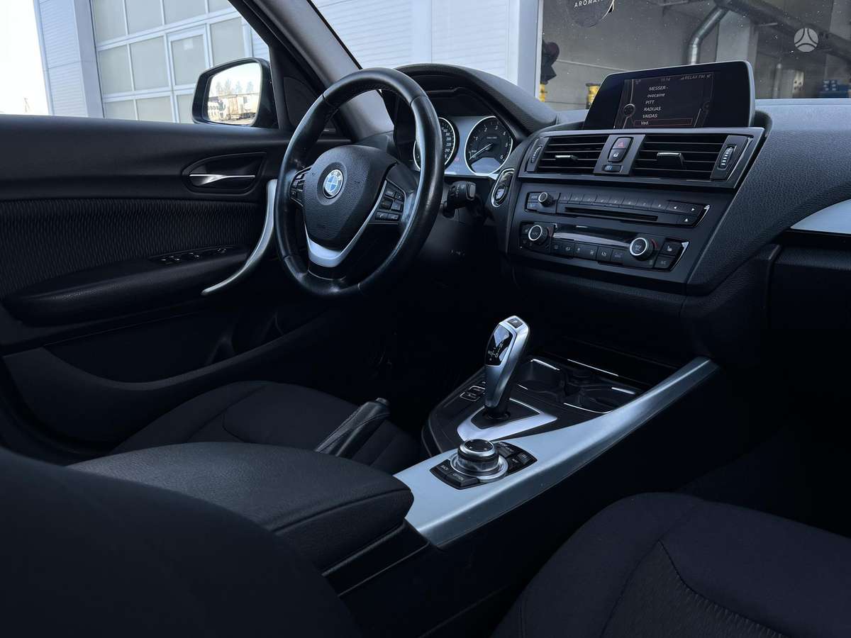 BMW 118, 2.0 l., Хэтчбек