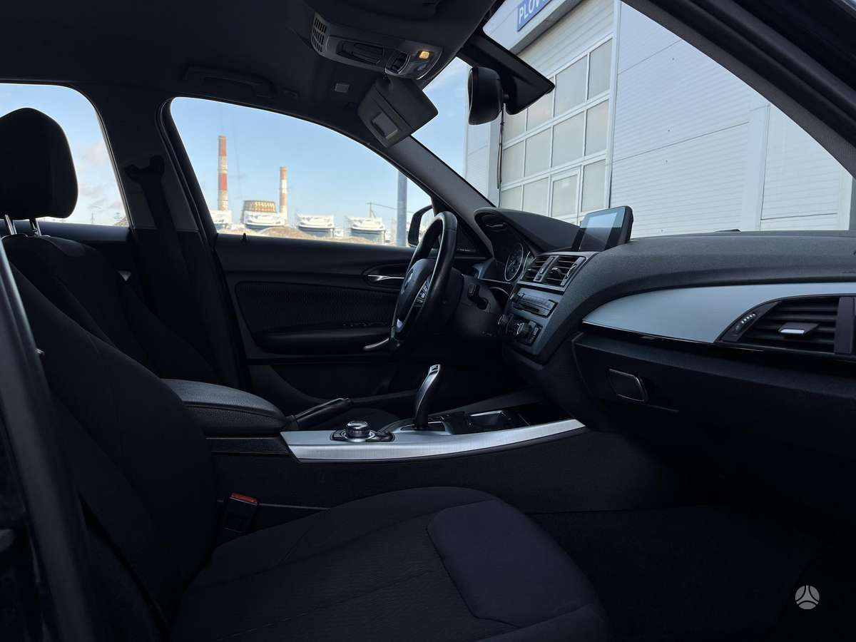 BMW 118, 2.0 l., Хэтчбек