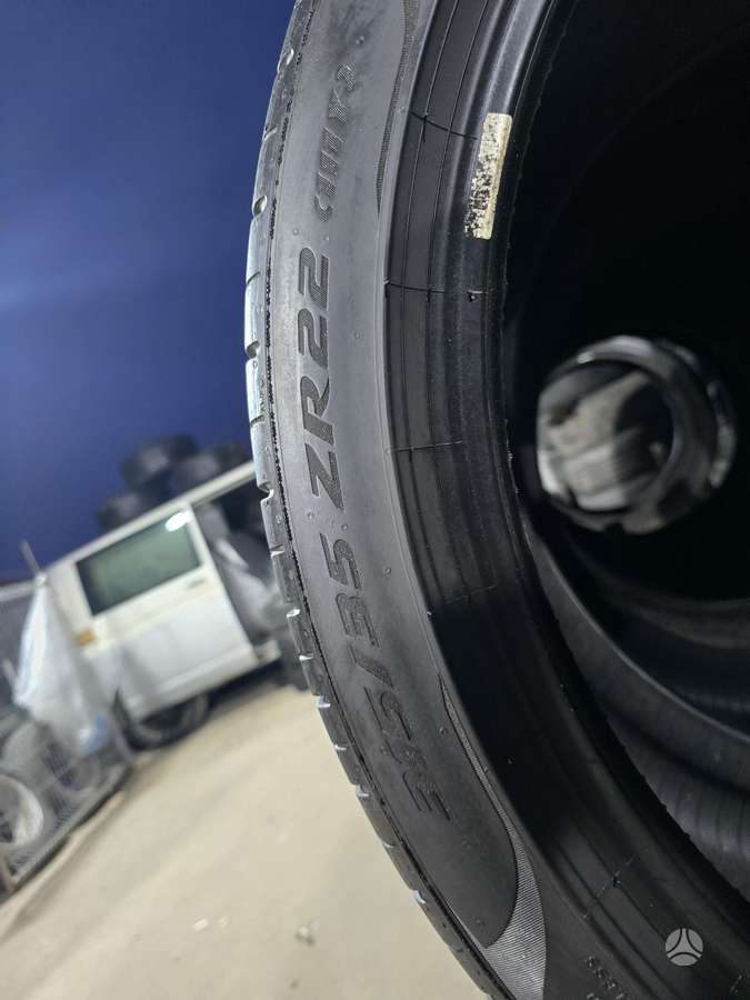Pirelli P zero, summer 315/35 R22