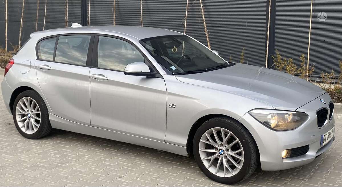 BMW 118, 2.0 l., Хэтчбек