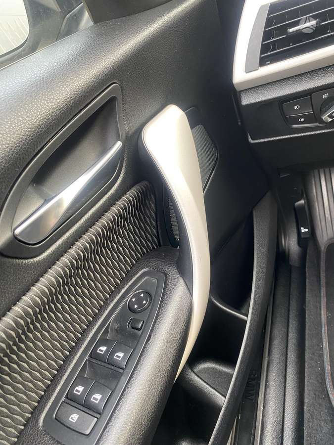 BMW 118, 2.0 l., Хэтчбек