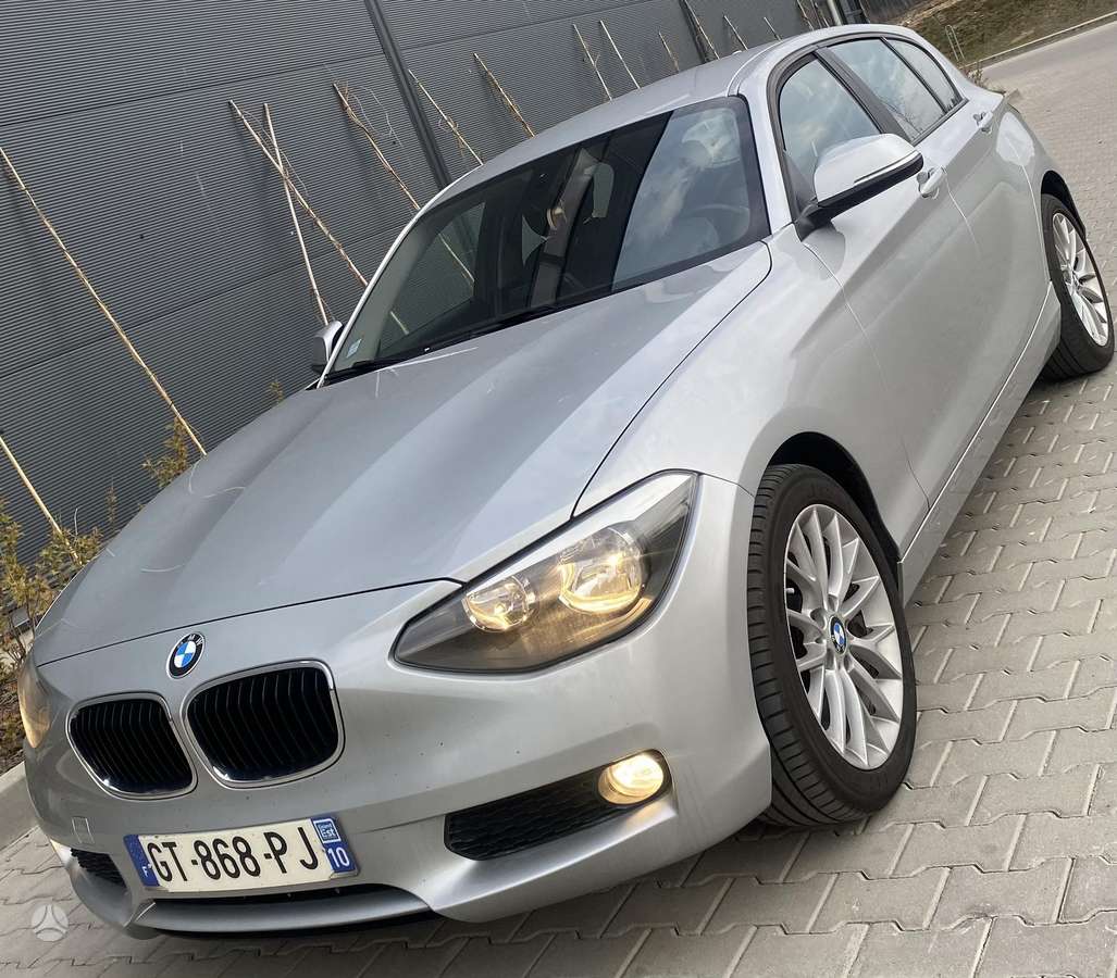 BMW 118, 2.0 l., Хэтчбек