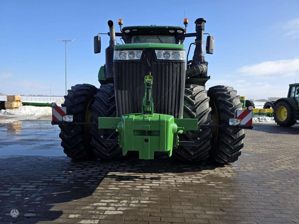 John Deere 9520R, тракторы