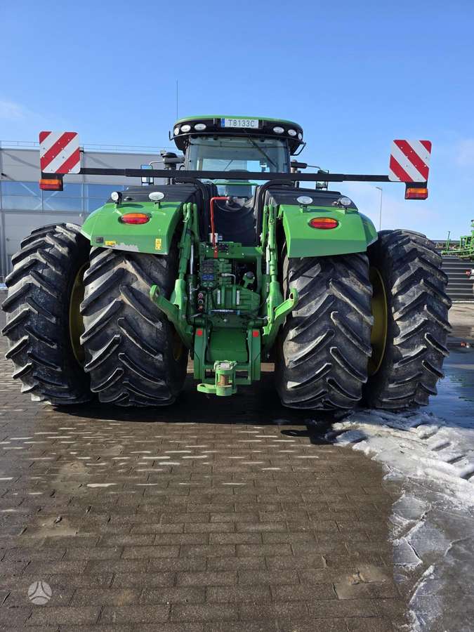 John Deere 9520R, тракторы