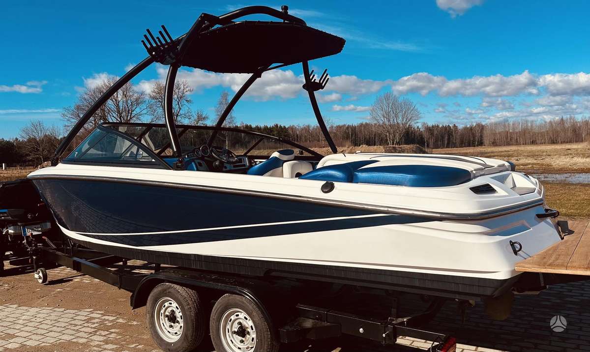 MasterCraft X14V, yachts / cruisers