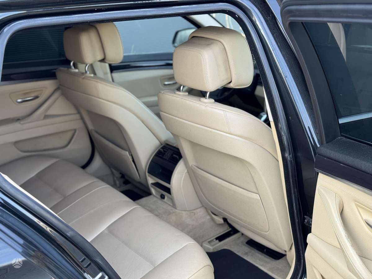 BMW 525, 2.0 l., Универсал
