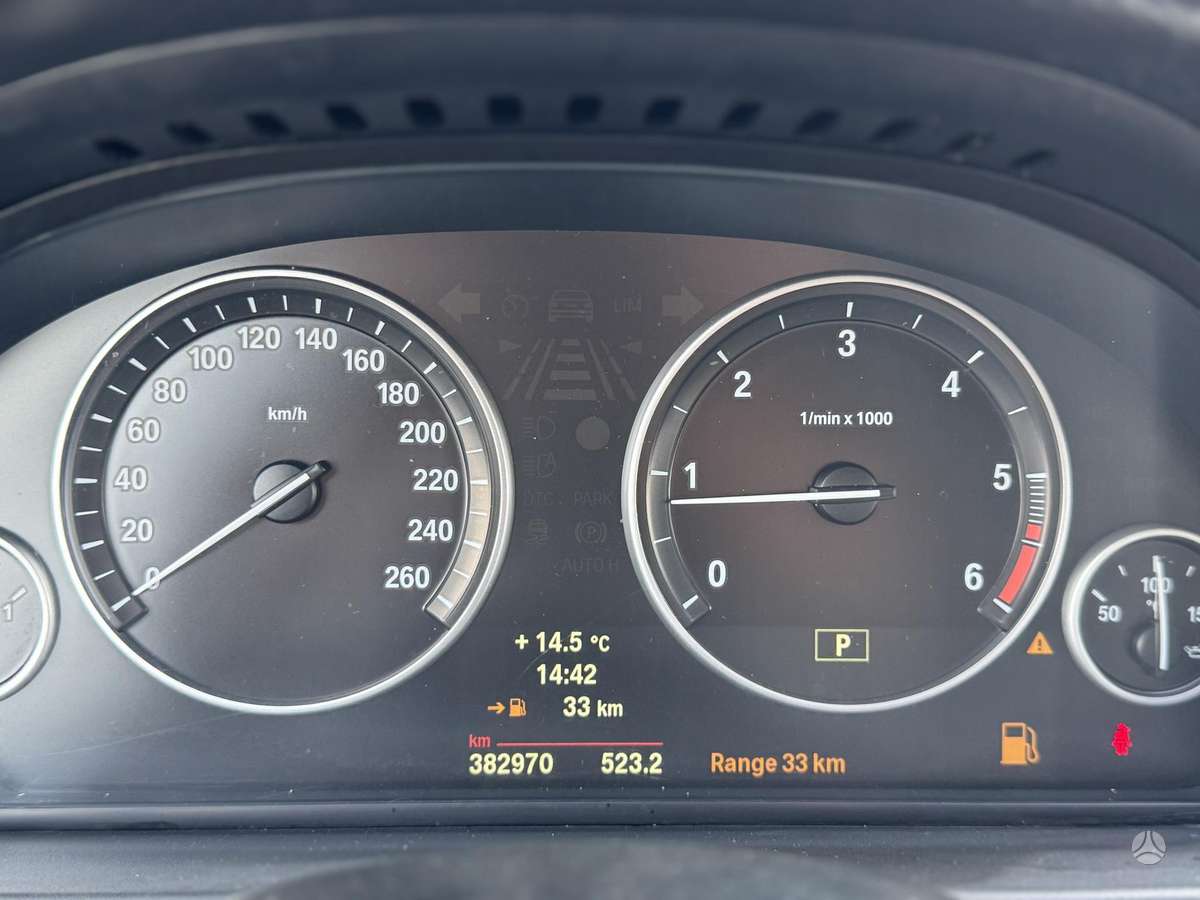 BMW 520, 2.0 l., Седан
