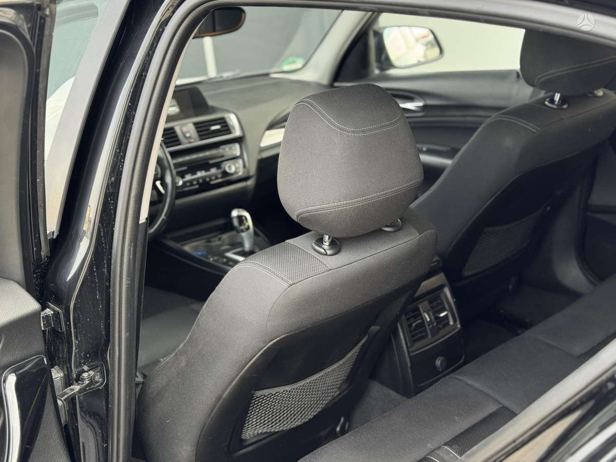 BMW 118, 2.0 l., Хэтчбек