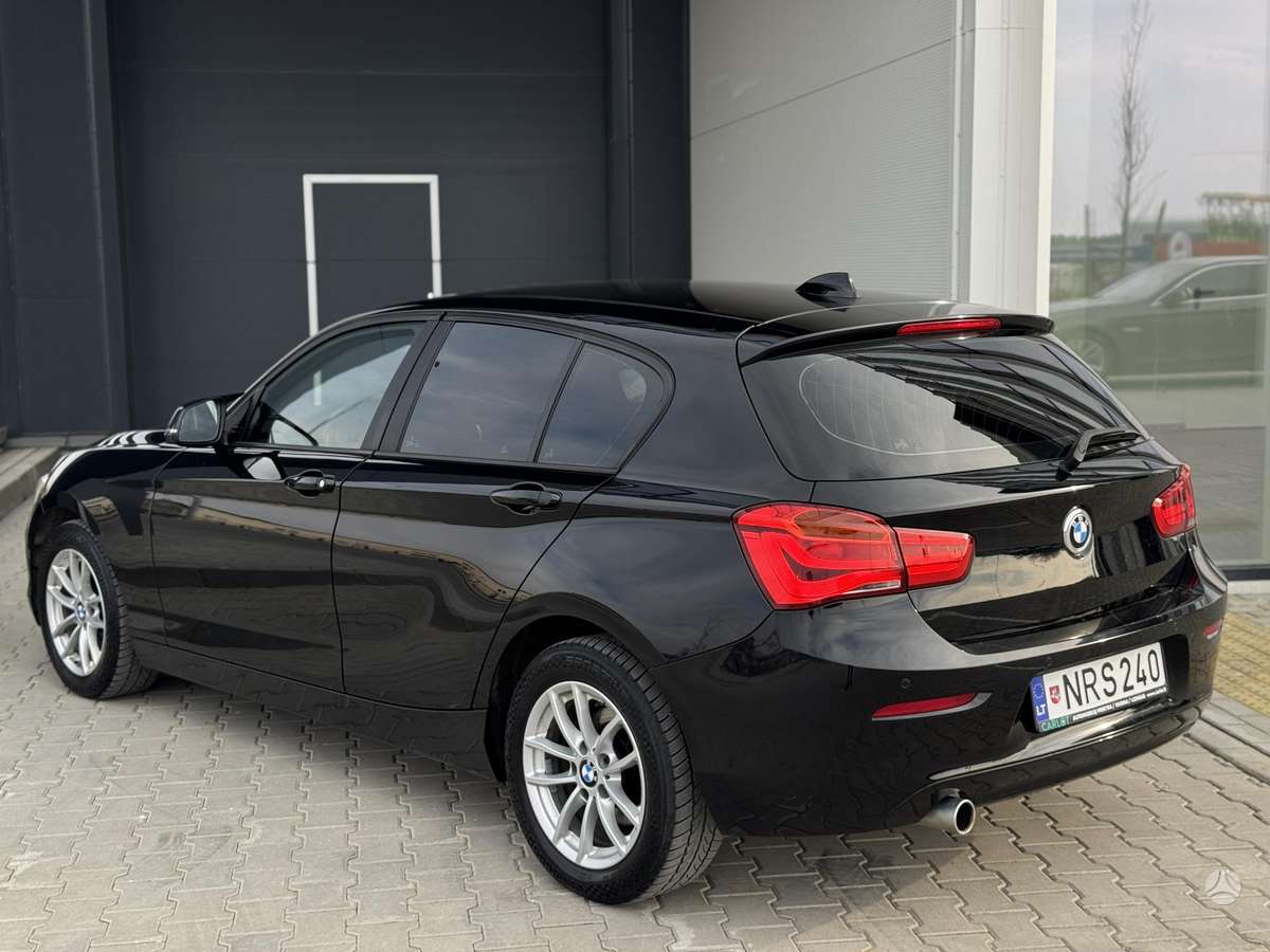 BMW 118, 2.0 l., hatchback