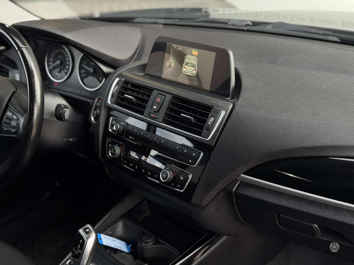 BMW 118, 2.0 l., Хэтчбек