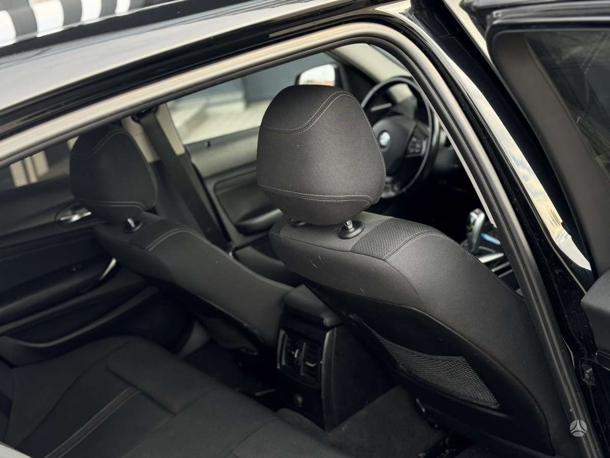 BMW 118, 2.0 l., hatchback