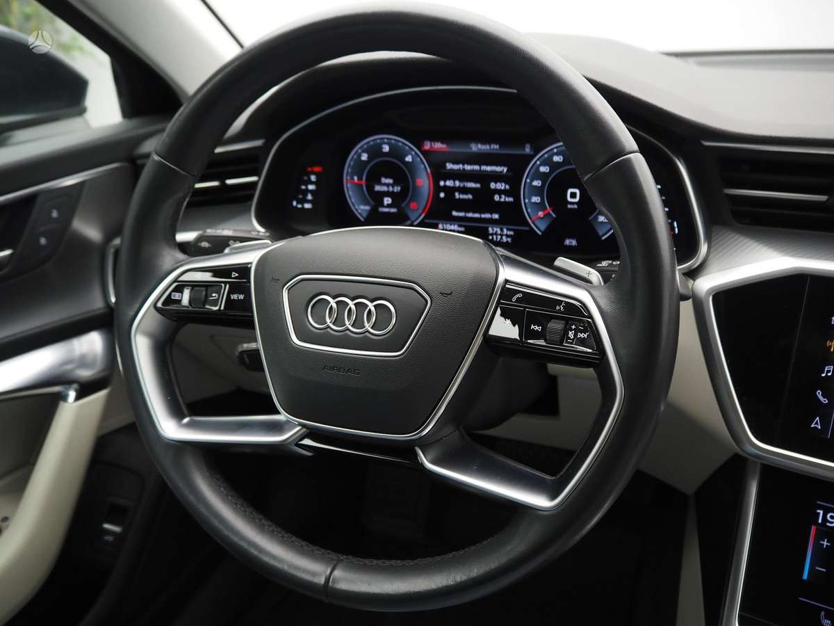 Audi A6, 2.0 l., Седан