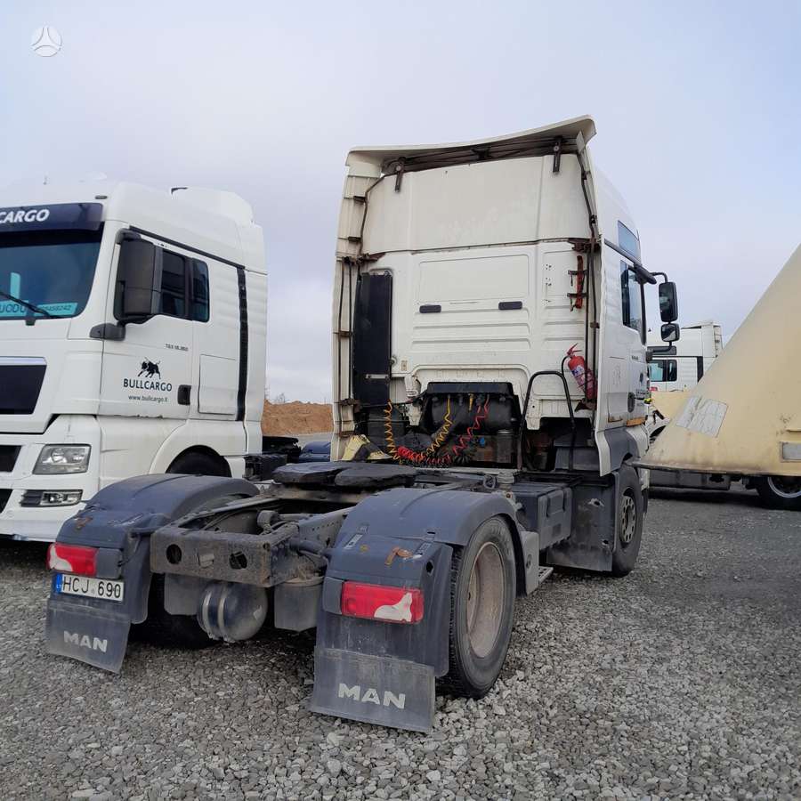 MAN TGA 18.430, single sleeper