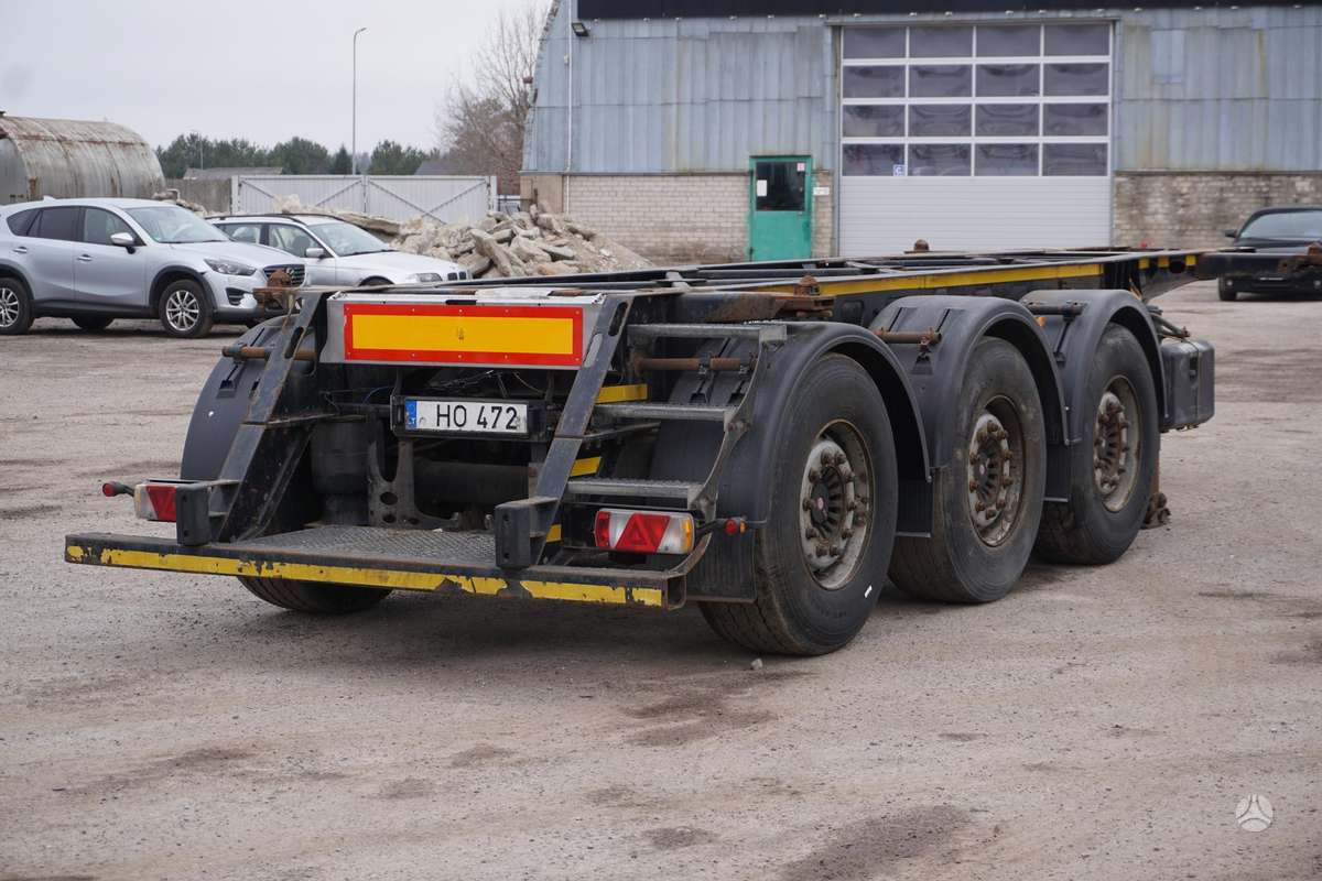 Kögel Tankplex 20ft SWCT24, konteinerių gabenimo