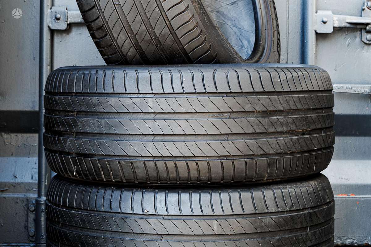 Michelin Primacy 4, летние 245/45 R18