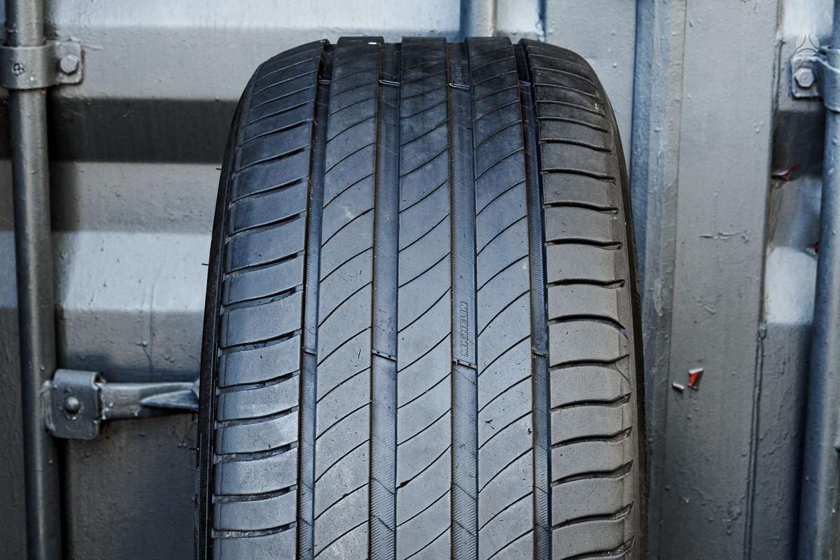 Michelin Primacy 4, vasarinės 245/45 R18