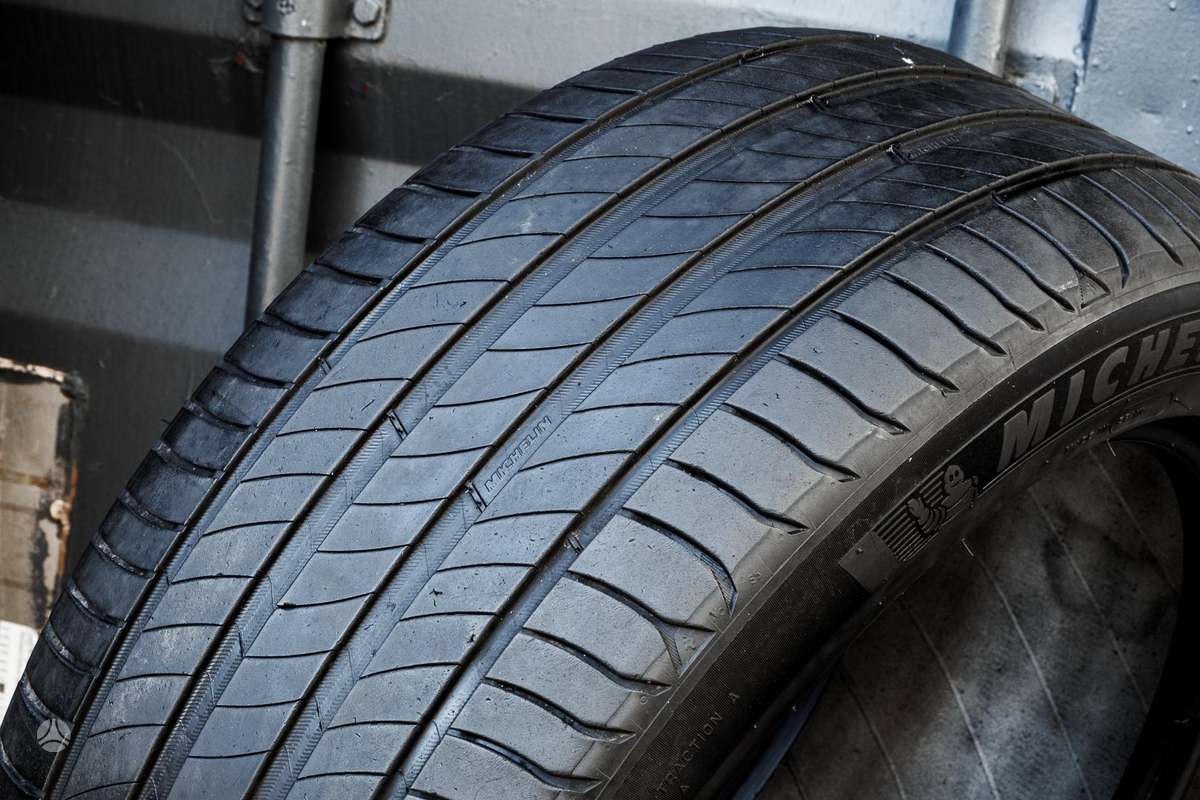 Michelin Primacy 4, vasarinės 245/45 R18