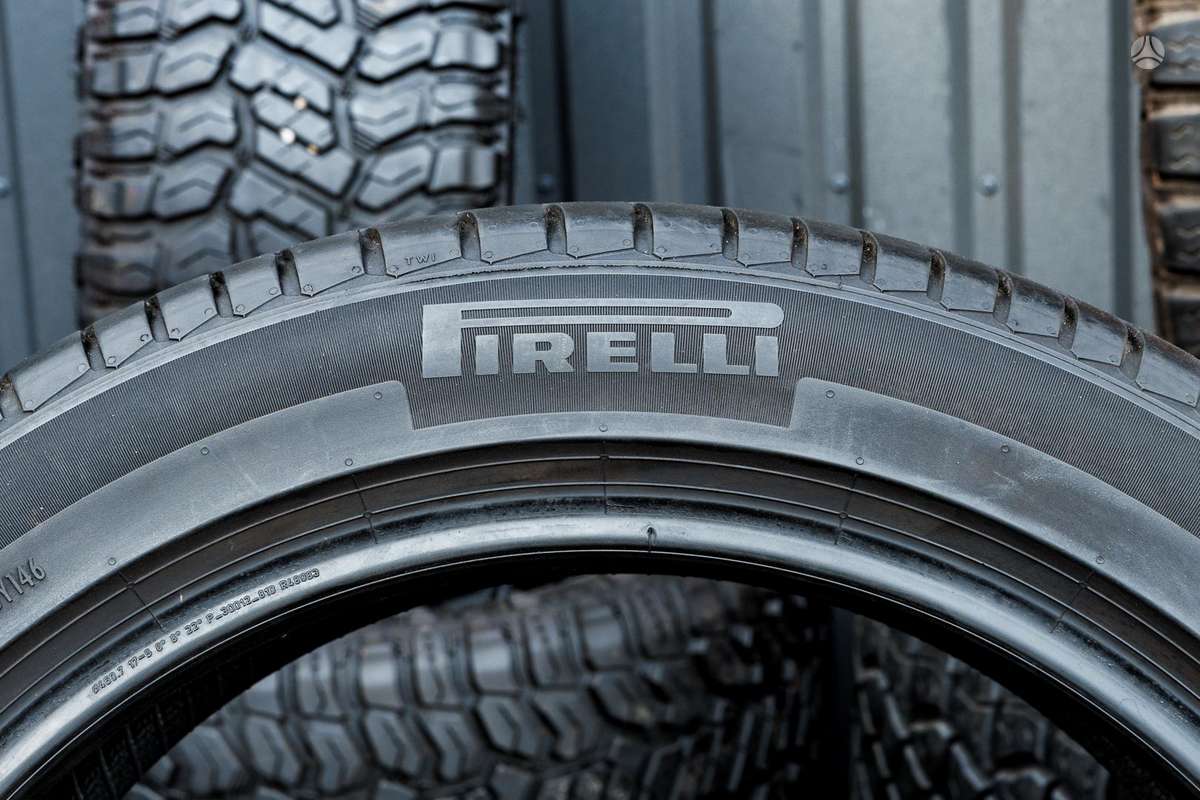 Pirelli Cinturato P7 (VOL), летние 235/45 R18