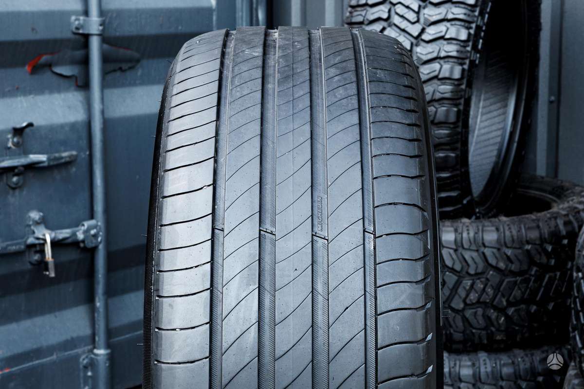 Michelin Primacy, summer 245/45 R18