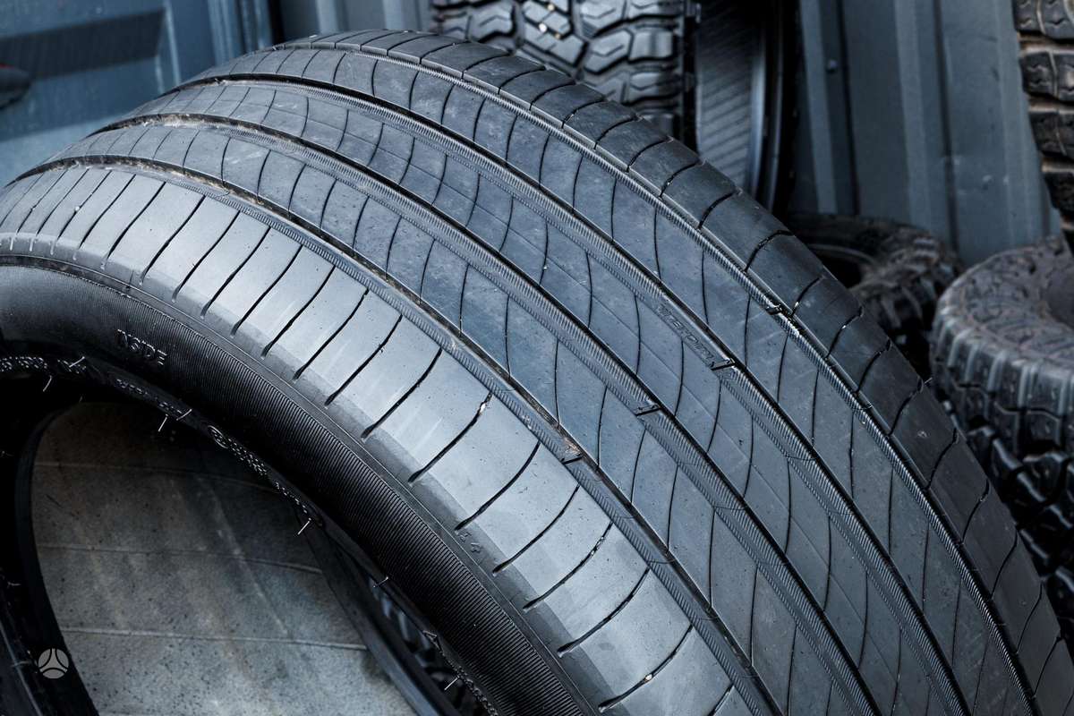 Michelin Primacy, summer 245/45 R18