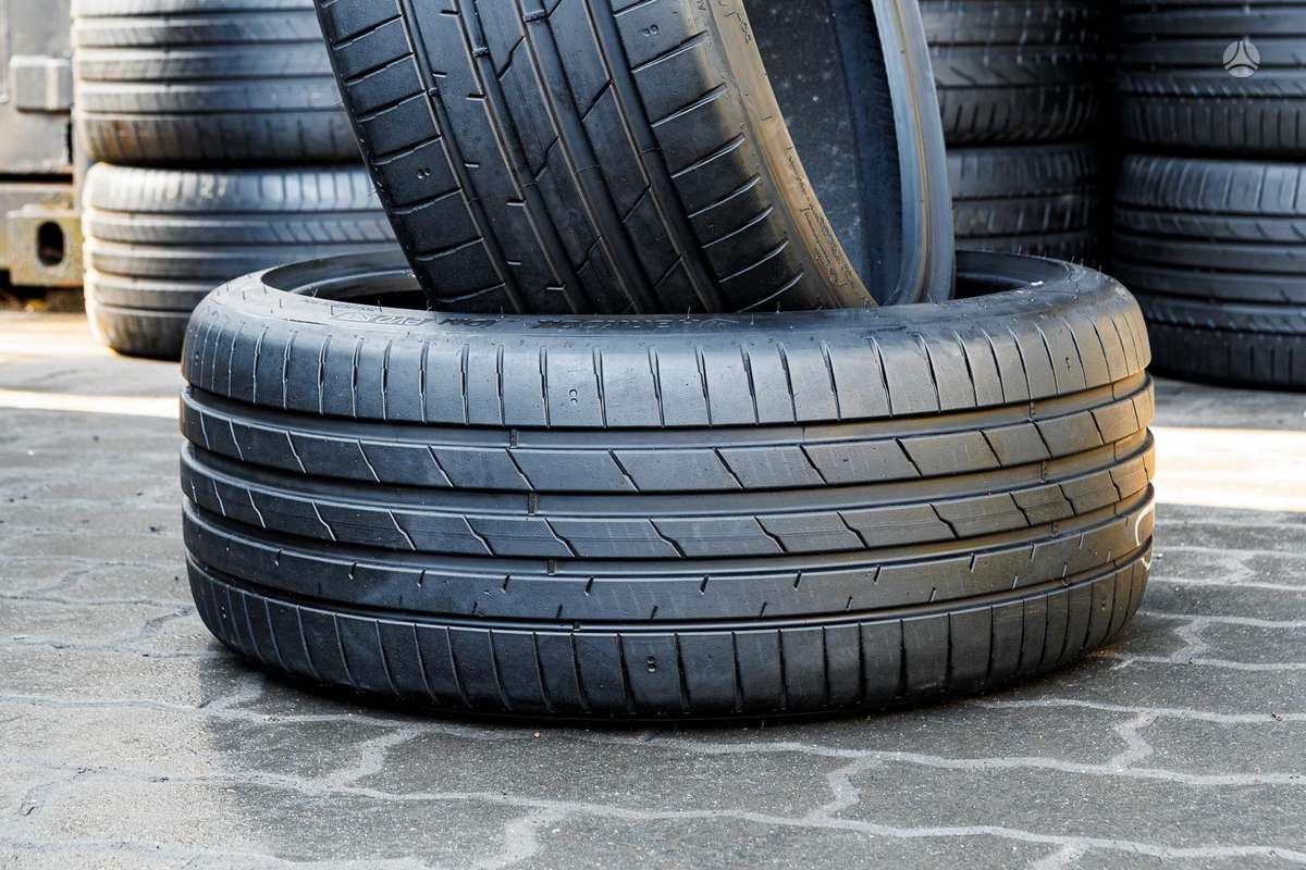 Hankook SUV iON Evo, летние 255/35 R21