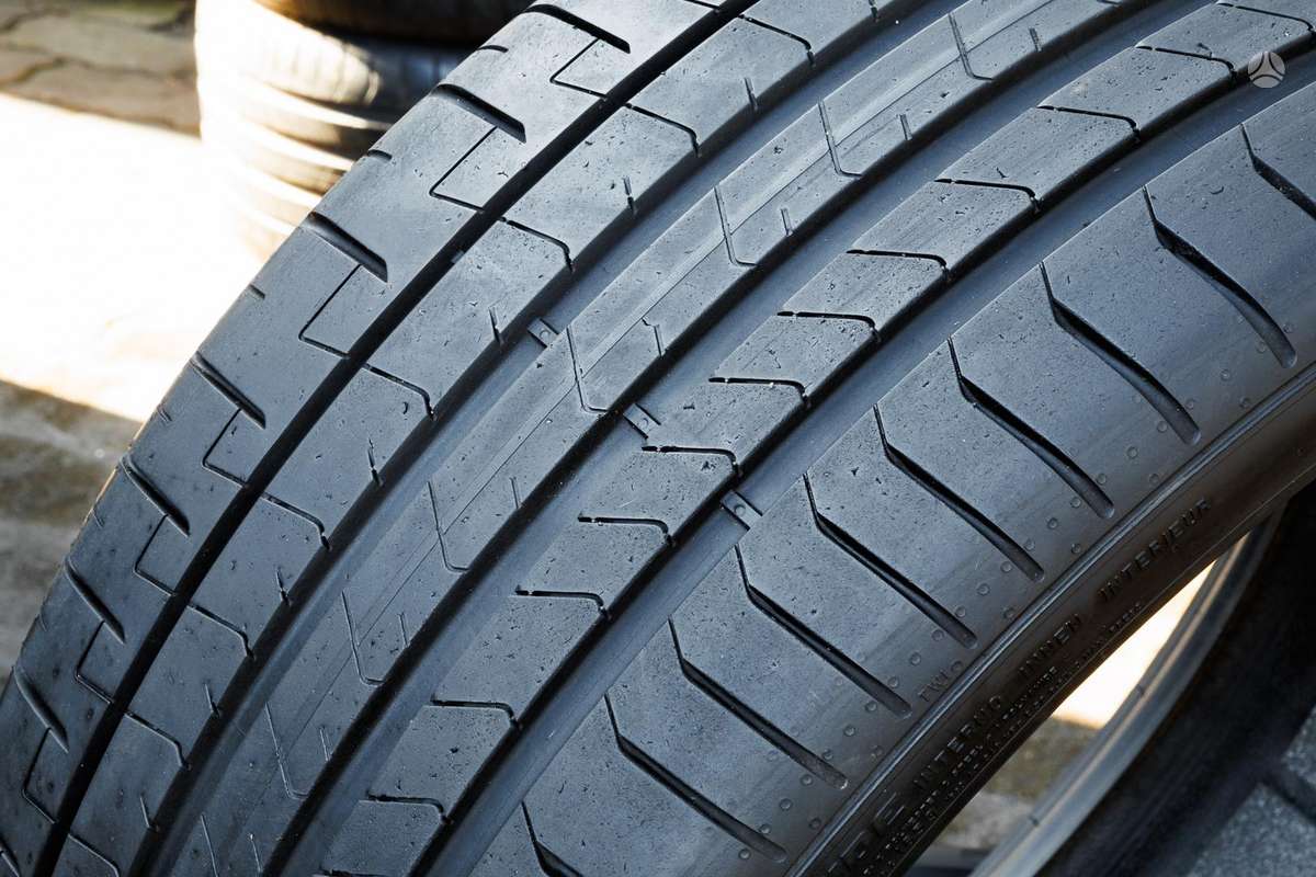 Pirelli P Zero 4 (Ao), vasarinės 255/35 R21