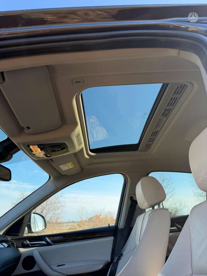 BMW X4, 2.0 l., off-road / crossover