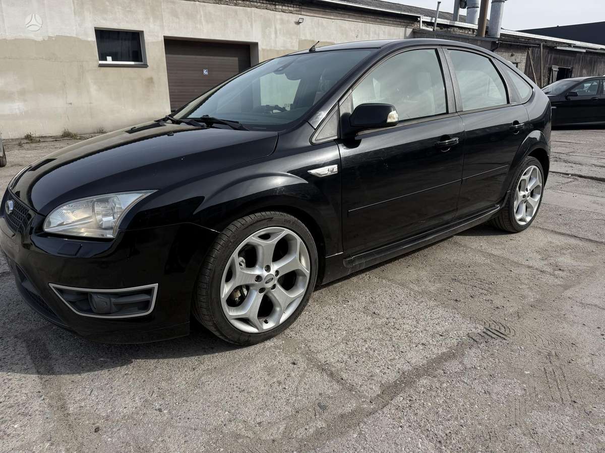 Ford Focus ST, 2.5 l., hatchback