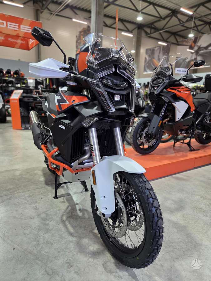 KTM Super Adventure 1350cc, enduro / adventure