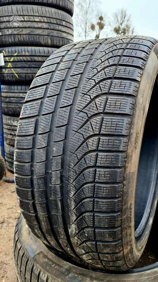 Pirelli P Zero Winter, зимние 285/40 R20