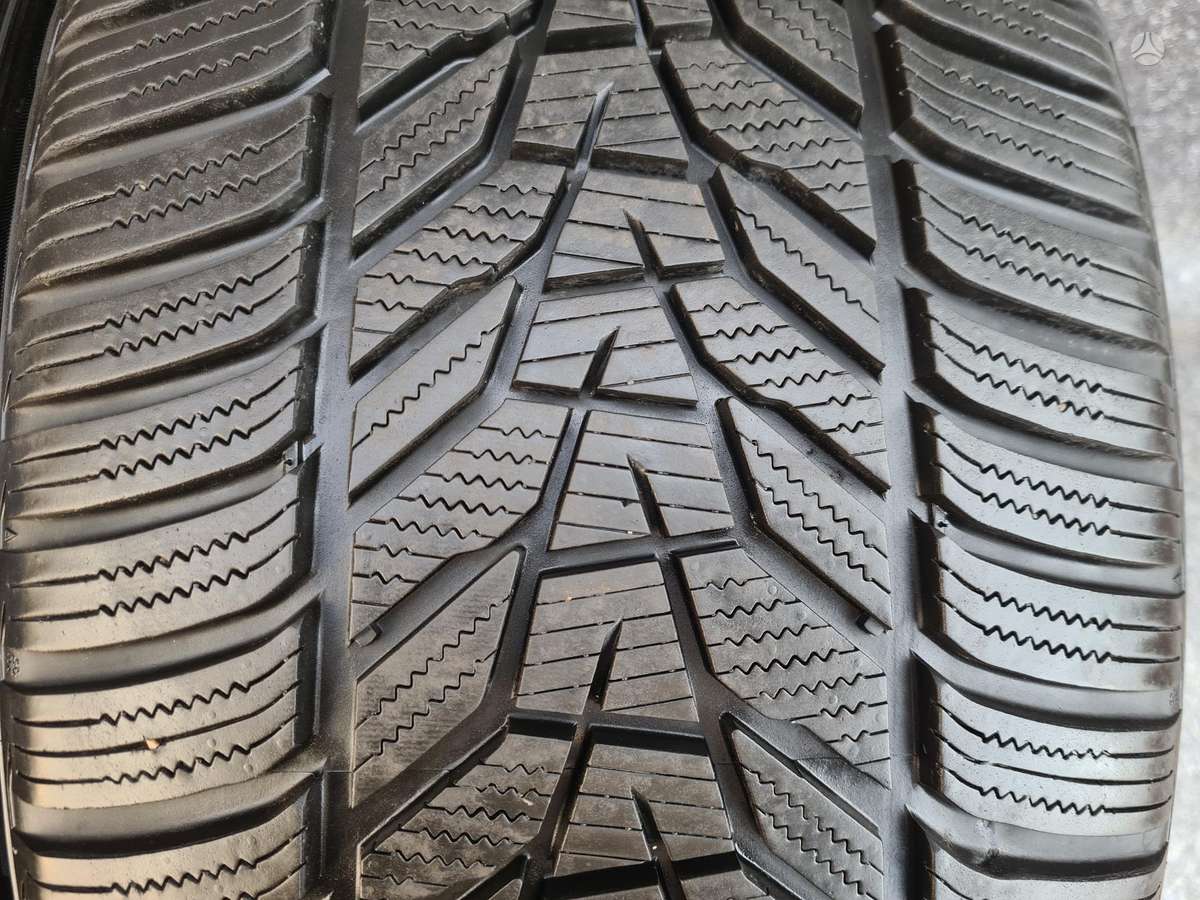 Hankook, всесезонные 275/40 R21