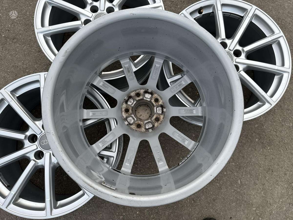 Audi A6 originalūs, light alloy, R19