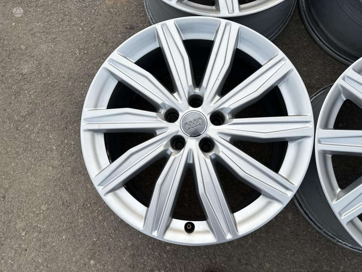 Audi Audi A6/S6 2022, light alloy, R19
