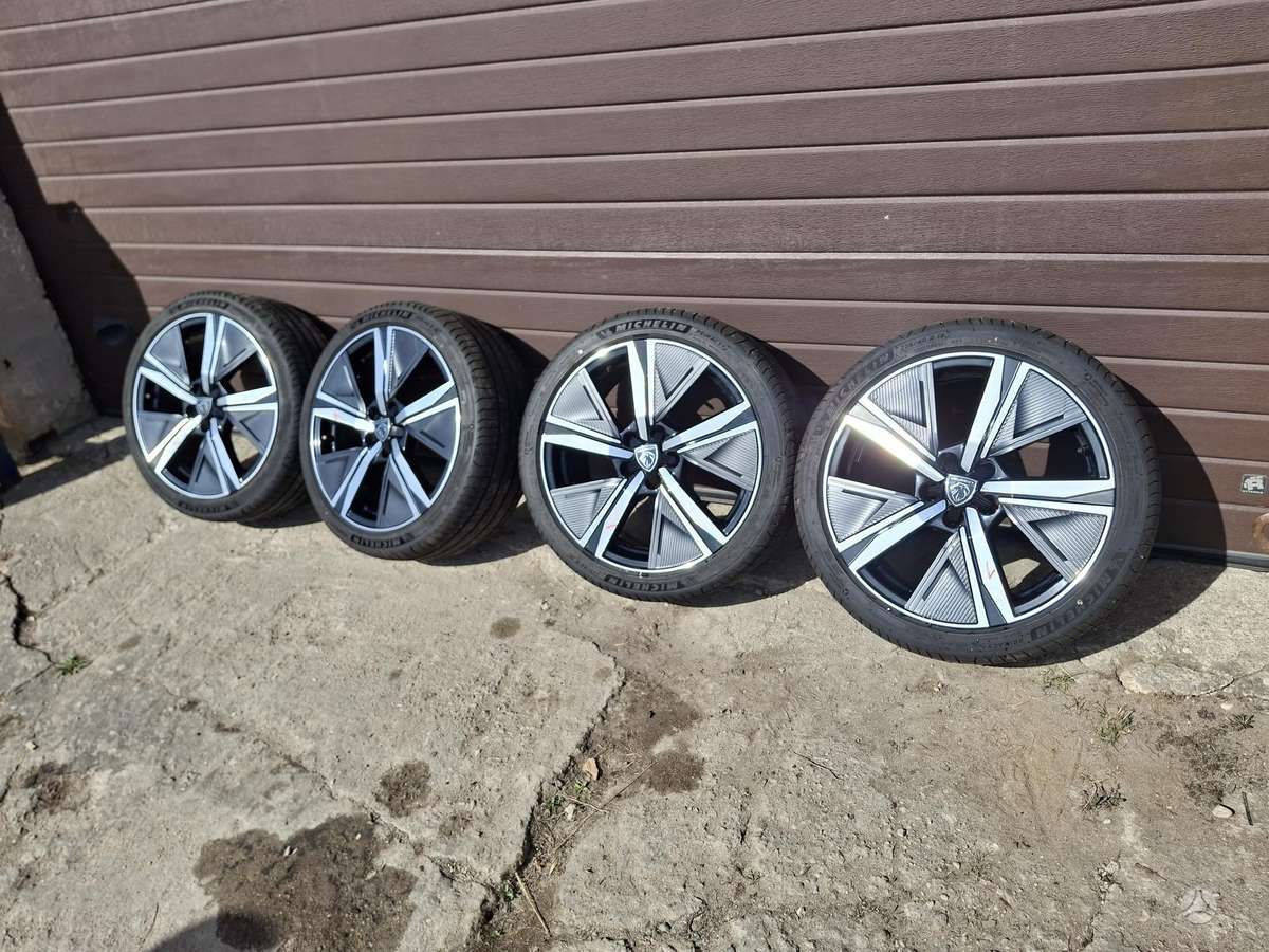 Peugeot 308, легкосплавные , R18
