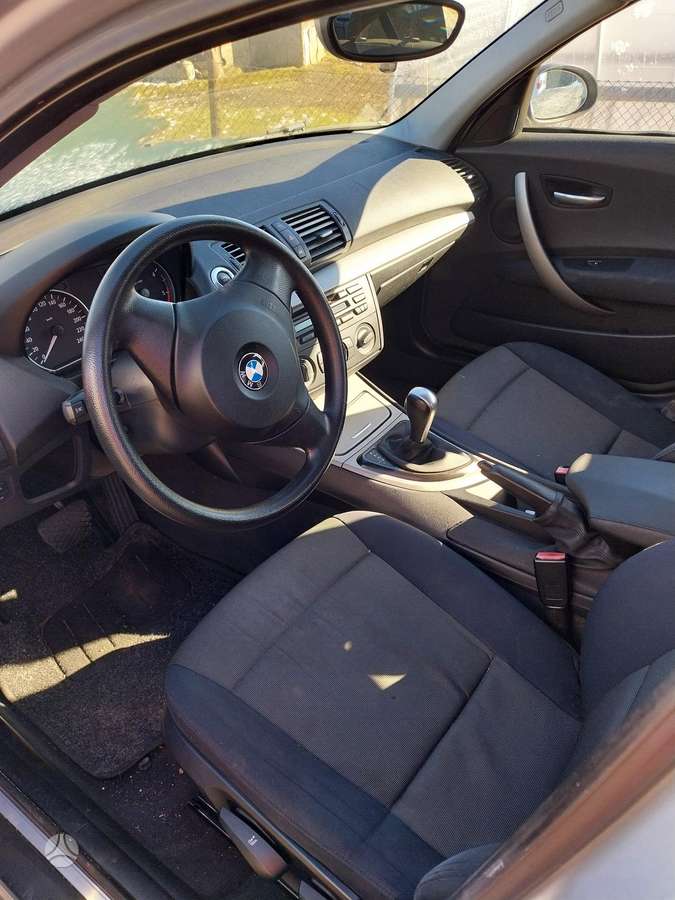 BMW 120, 2.0 l., hečbekas