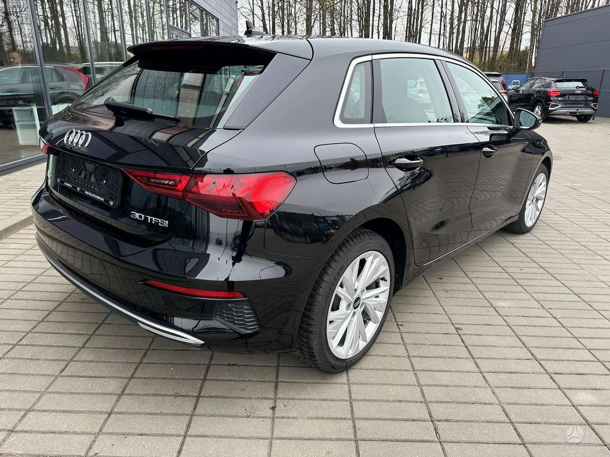 Audi A3, 1.0 l., hatchback