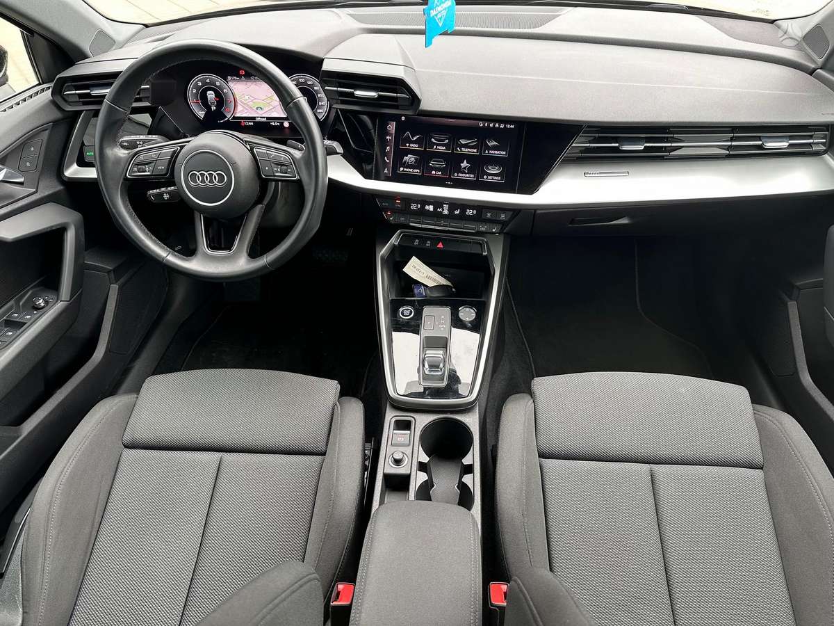 Audi A3, 1.0 l., hatchback