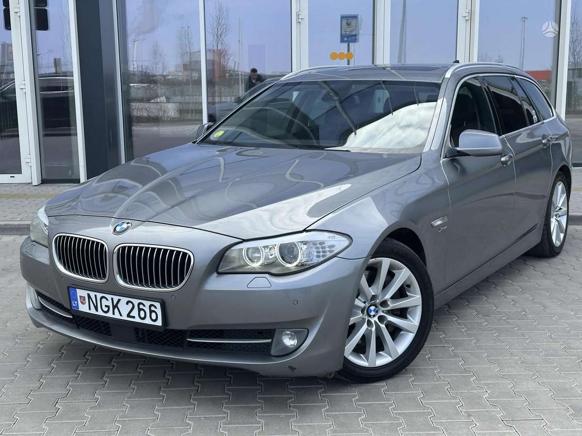 BMW 530, 3.0 l., universalas