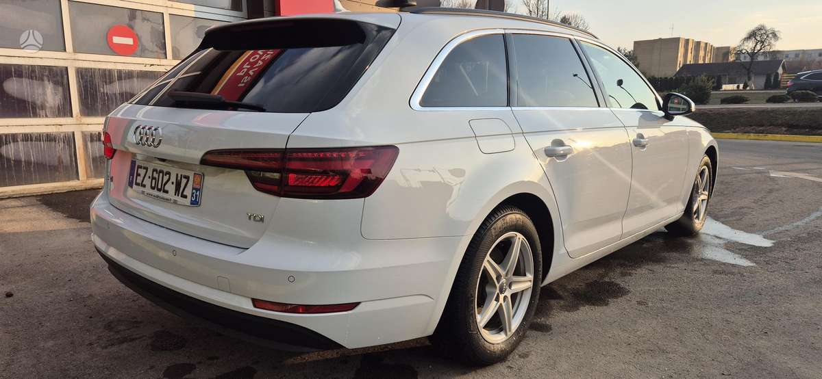 Audi A4, 2.0 l., Универсал